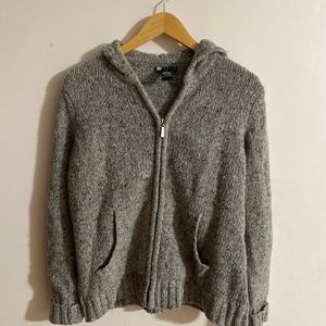 Carole little wool sweater size M